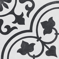 Cuban White Ornate 22,3x22,3